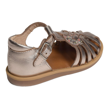 POPPY LOVE Bronze, Sandales plates & Nu-Pieds Pom d'Api