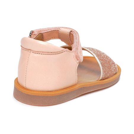 POPPY TAO VELCRO Nude, Sandales plates & Nu-Pieds Pom d'Api