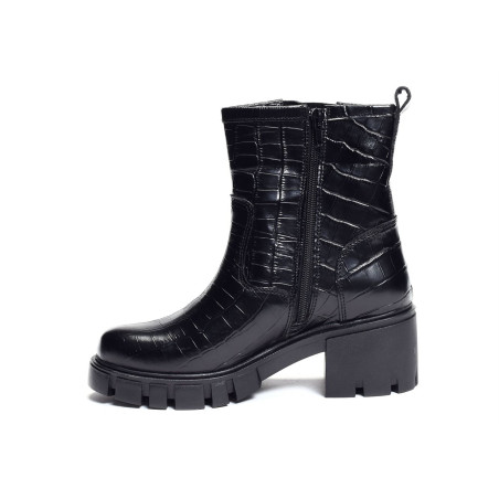 5109 Noir, Boots Myma