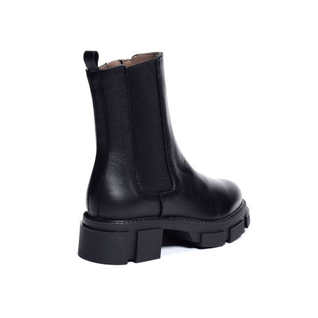 5232 Noir, Chelsea boots Patricia Miller