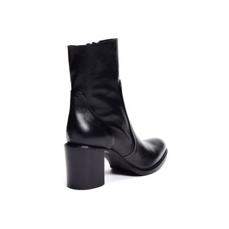 A4911 Noir, Bottines Strategia