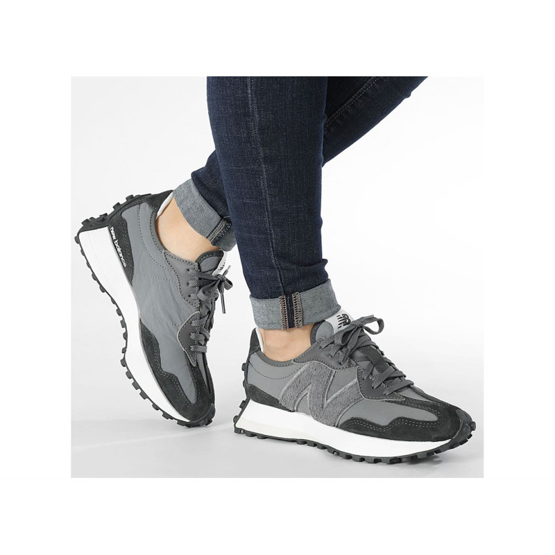 WS327 Gris, Baskets running New Balance