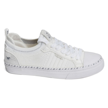 1376302 Blanc, Chaussures basses Mustang