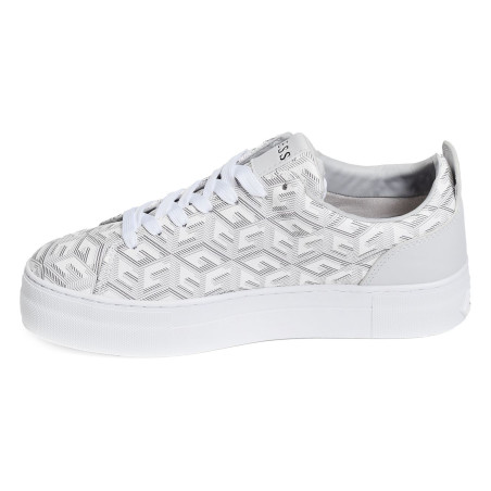 GIAA5 Blanc Gris, Sneakers basses Guess