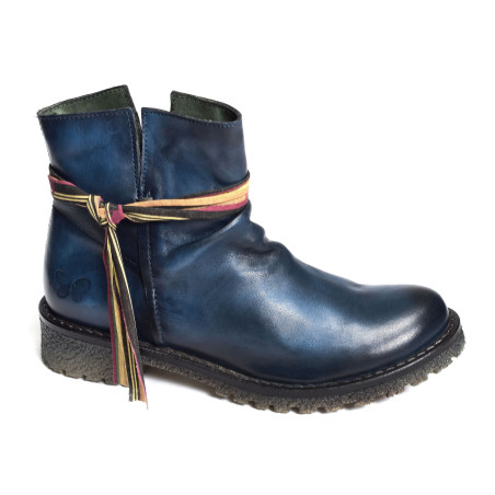 E013 Bleu, Bottines Felmini