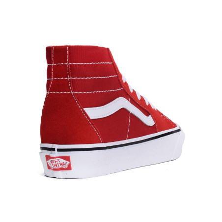 UA SK8 HI TAPERED Rouge, Baskets montantes Vans