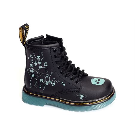 Chaussures Dr Martens. Livraison gratuite