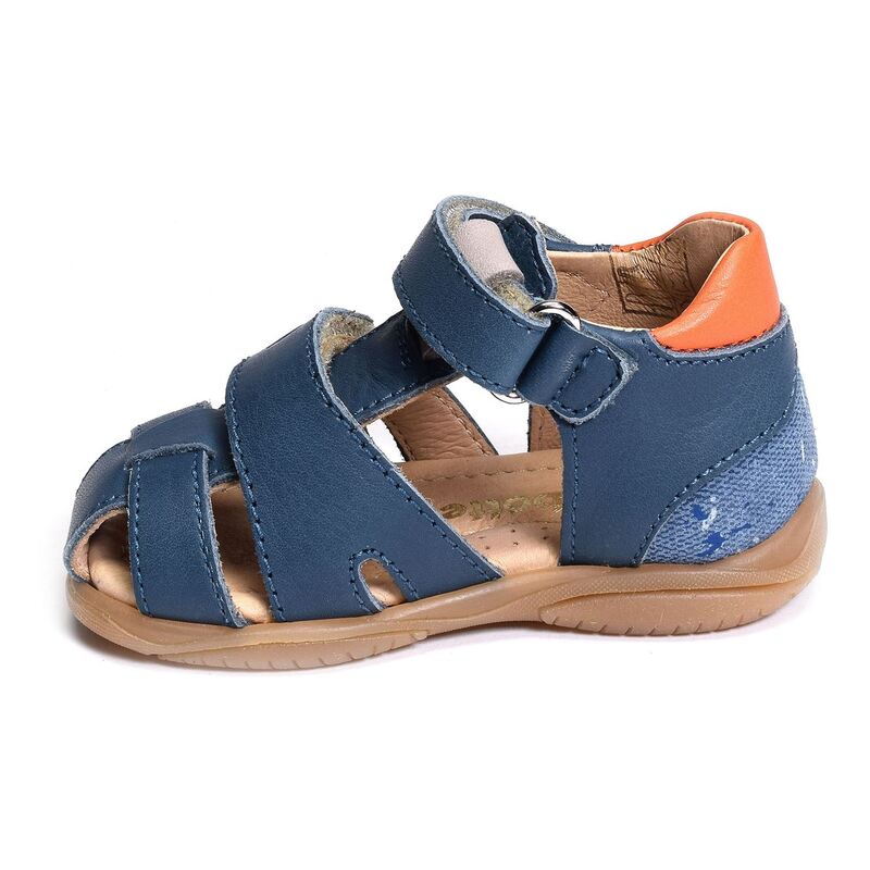 TITOF Jeans, Sandales plates & Nu-Pieds Babybotte