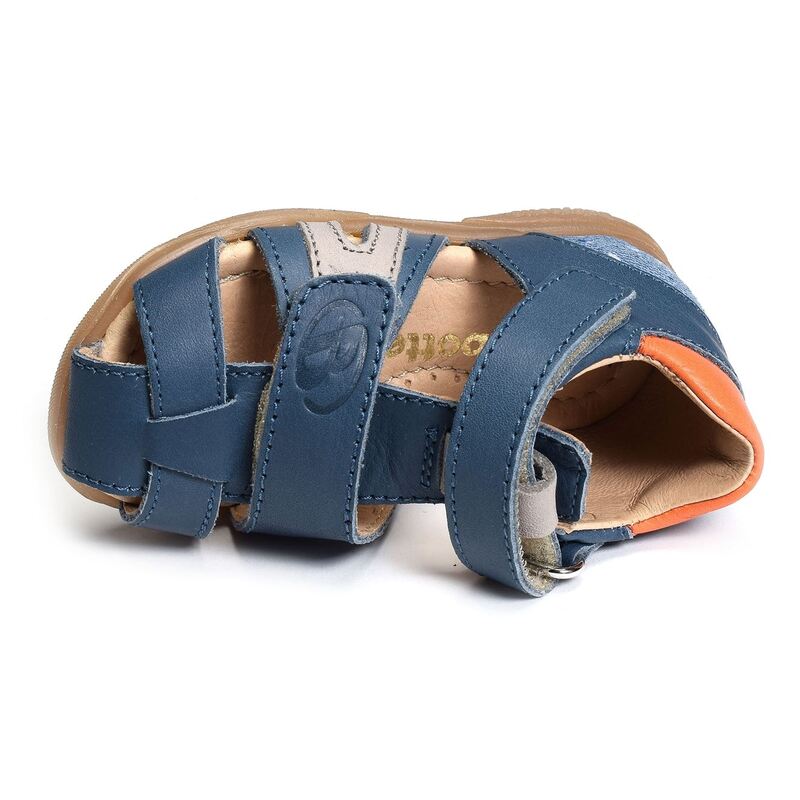 TITOF Jeans, Sandales plates & Nu-Pieds Babybotte