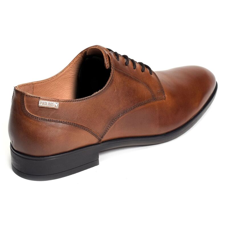 BRISTOL 4187 Camel, Chaussures de Ville Pikolinos