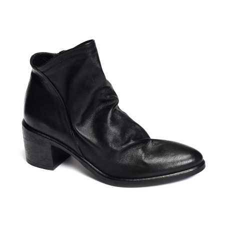 A5543 Noir, Bottines Strategia