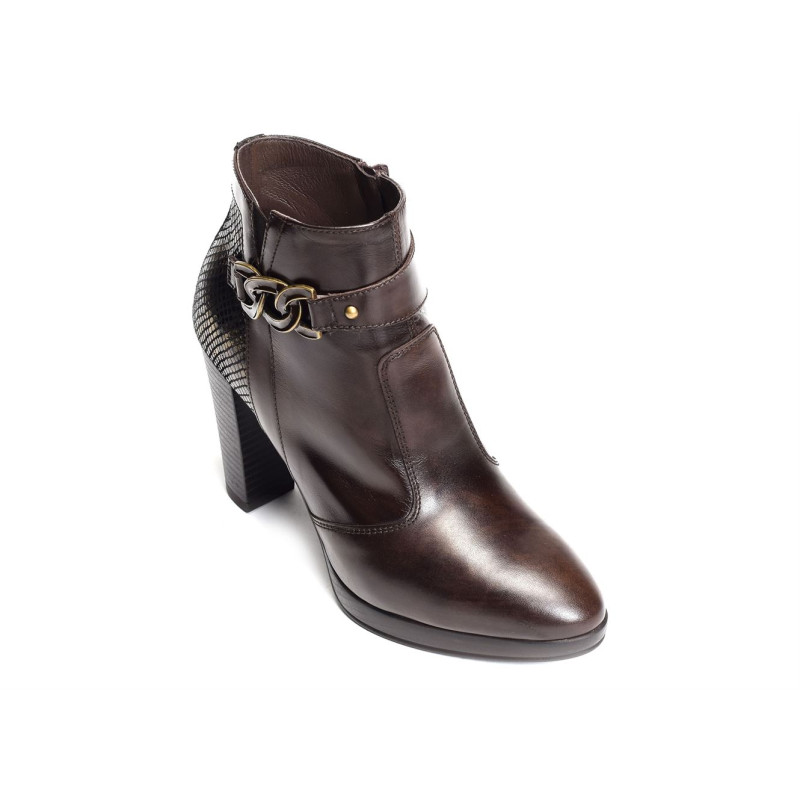 08250 Marron, Bottines NeroGiardini