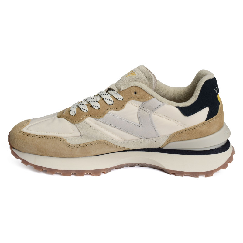 8807104 Beige, Baskets running Victoria