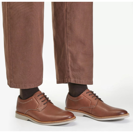 ATTICUS LT LACE Tan, Derbies Clarks