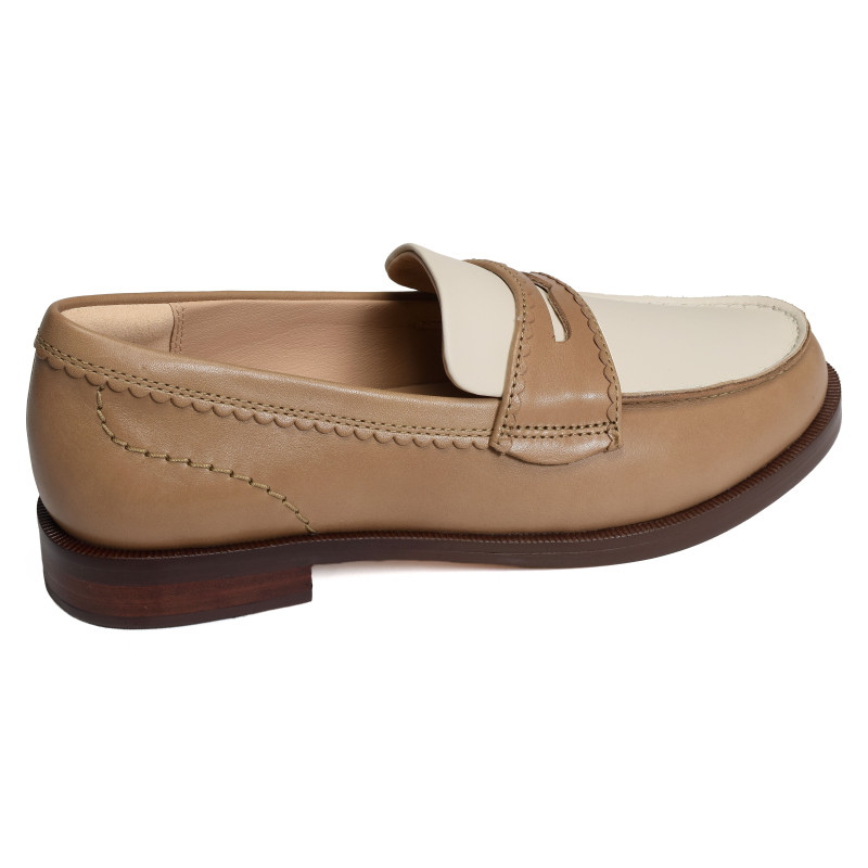 STRAVEN EDGE Tan Blanc, Mocassins Clarks