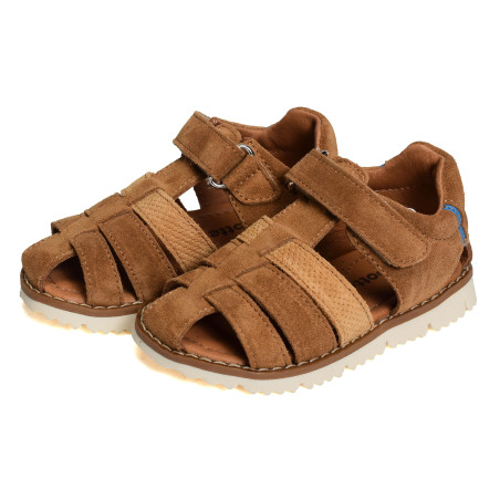 TOM Cognac, Sandales plates & Nu-Pieds Babybotte