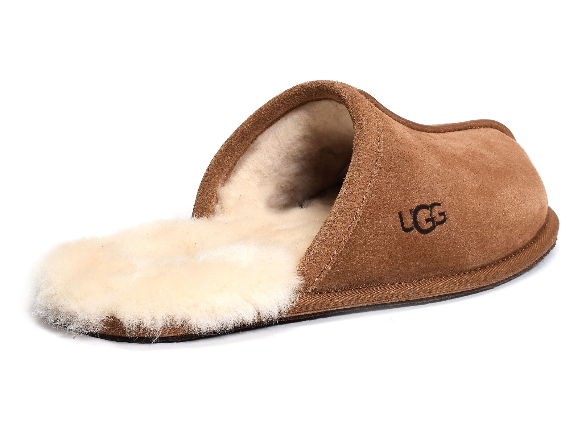 Chaussons et pantoufles UGG classic slipper ii h 