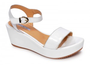 Donna piu 051622 Verni Blanc